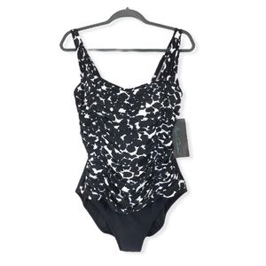 Aqua Green NWT One Piece Swimsuit Underwire Padded